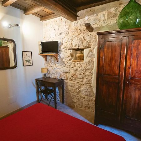 Bed and Breakfast Nena Al Borgo Castello Pico Zewnętrze zdjęcie