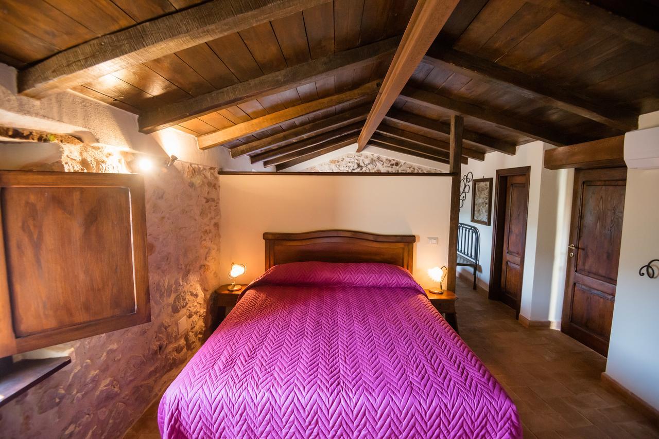 Bed and Breakfast Nena Al Borgo Castello Pico Zewnętrze zdjęcie