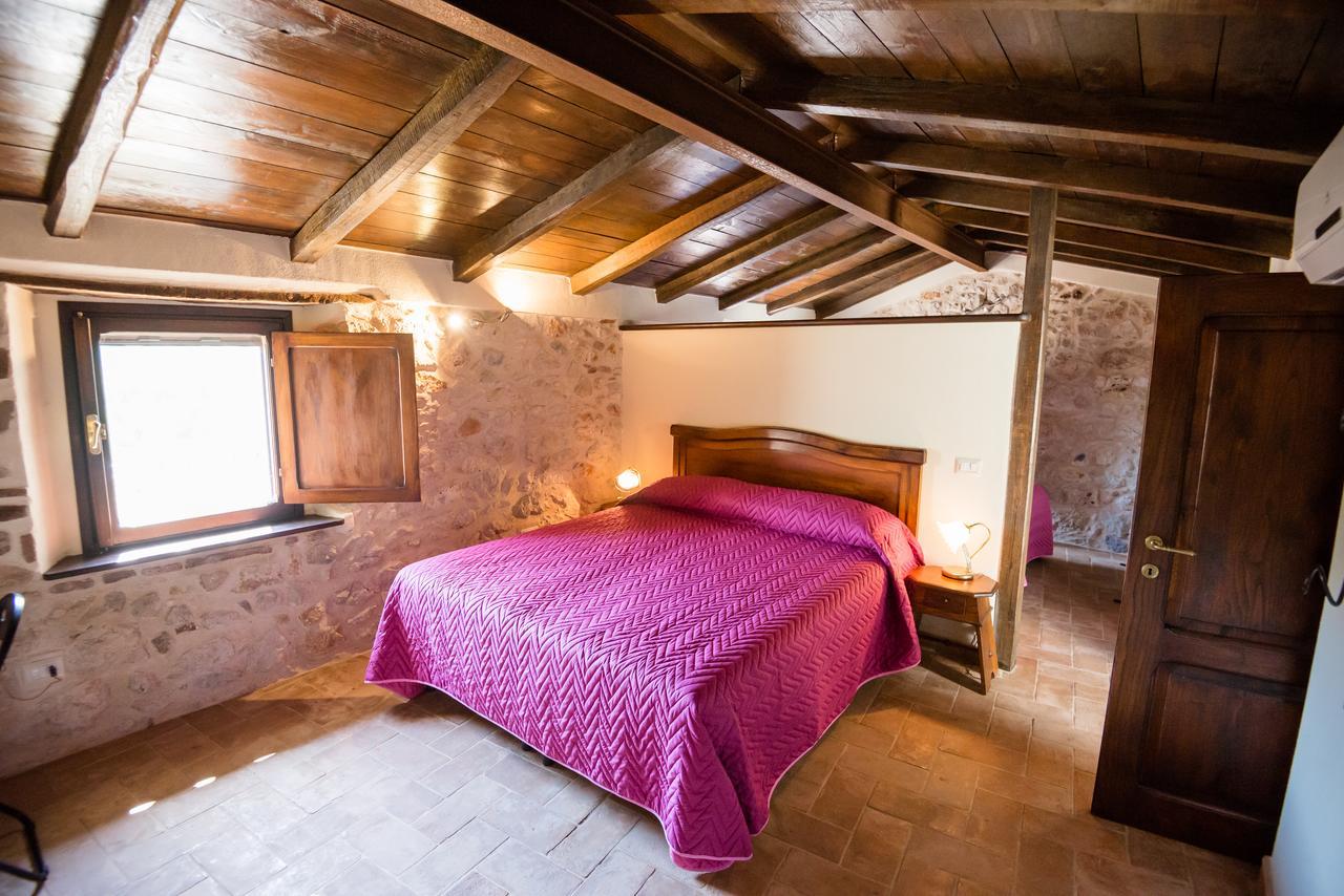 Bed and Breakfast Nena Al Borgo Castello Pico Zewnętrze zdjęcie
