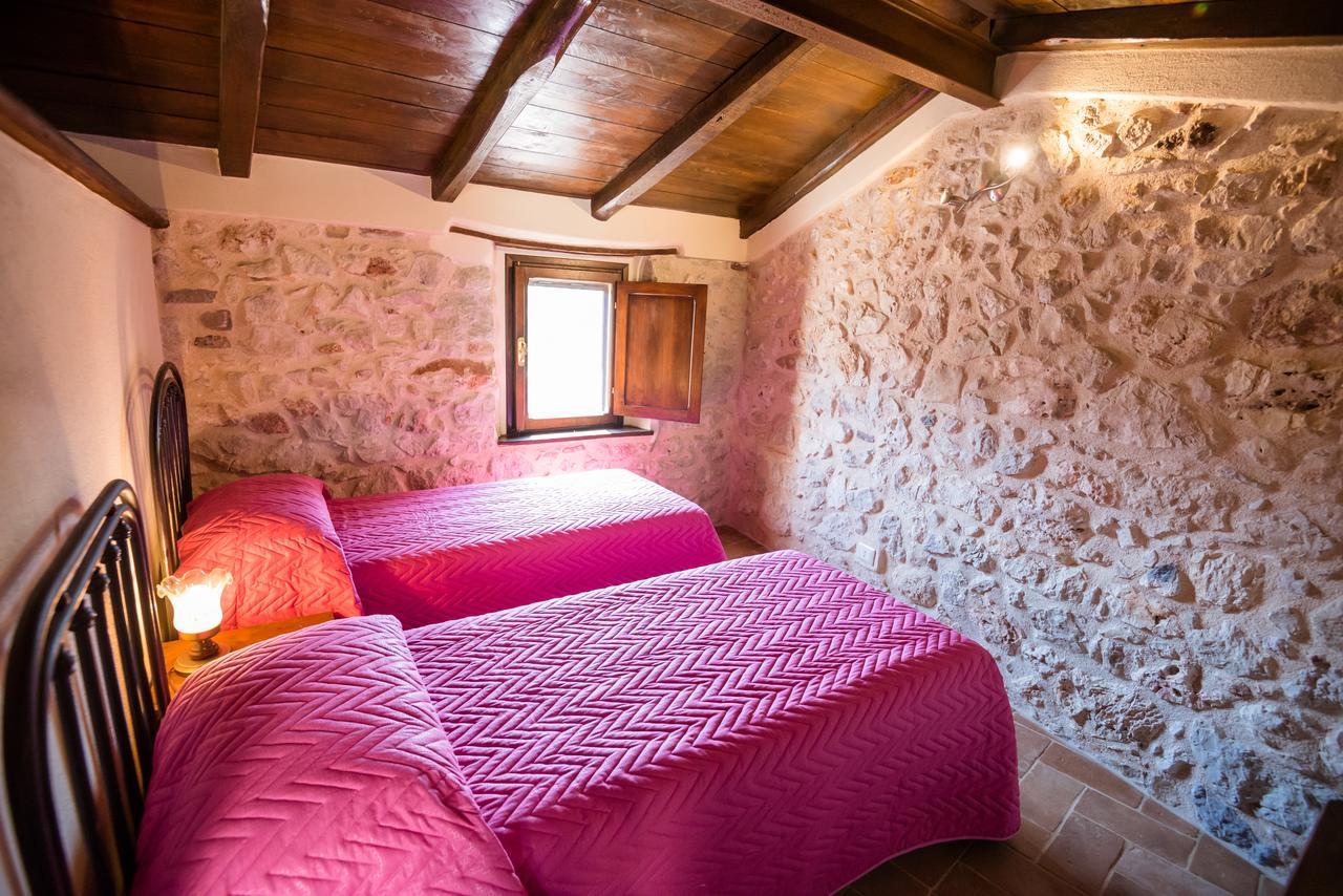 Bed and Breakfast Nena Al Borgo Castello Pico Zewnętrze zdjęcie
