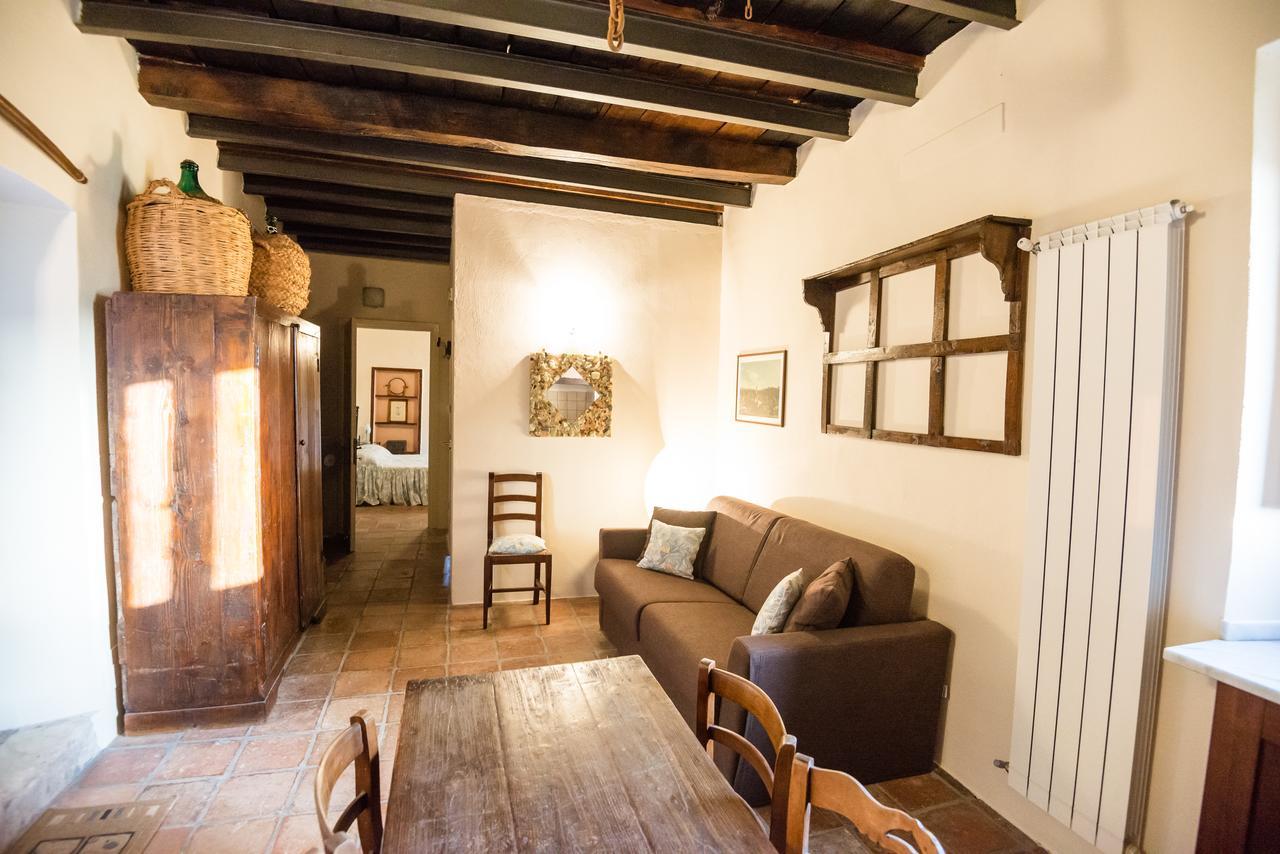 Bed and Breakfast Nena Al Borgo Castello Pico Zewnętrze zdjęcie