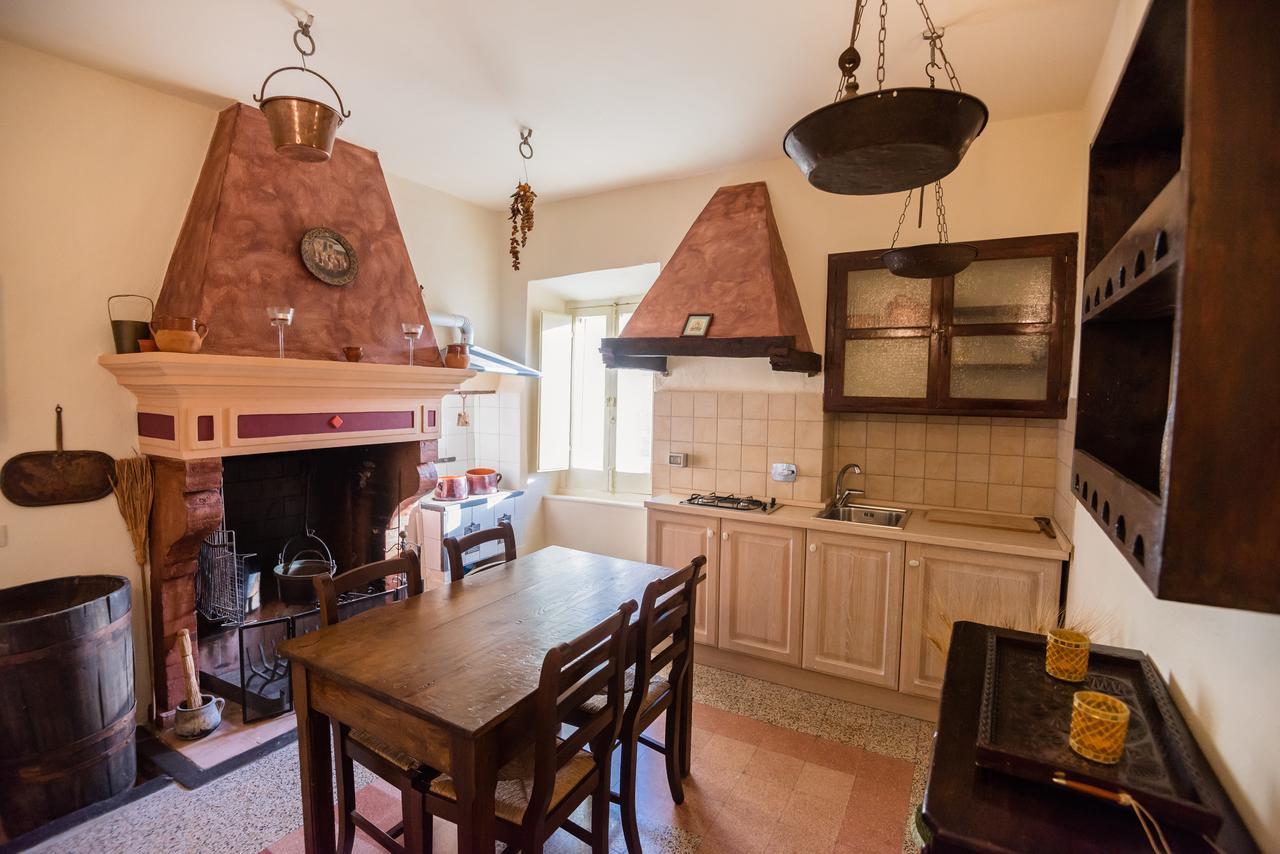 Bed and Breakfast Nena Al Borgo Castello Pico Zewnętrze zdjęcie