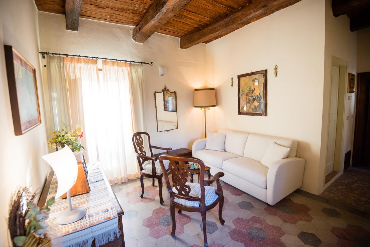 Bed and Breakfast Nena Al Borgo Castello Pico Zewnętrze zdjęcie