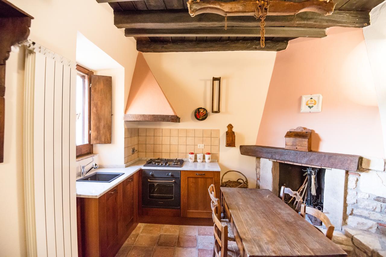 Bed and Breakfast Nena Al Borgo Castello Pico Zewnętrze zdjęcie